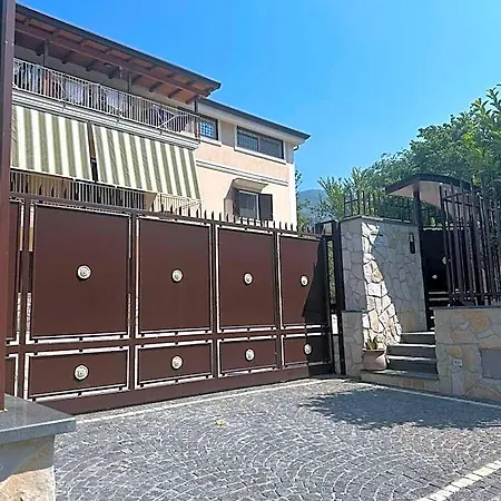 Bed & Breakfast Oasi Del Voscone 3*
