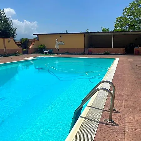 Oasi Del Voscone Bed & Breakfast 3*